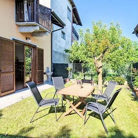 Sky & By Interhome בית נופש Arizzano